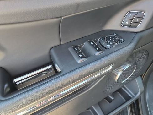 Certified 2024 Ford Expedition XLT AWD/4WD image 10