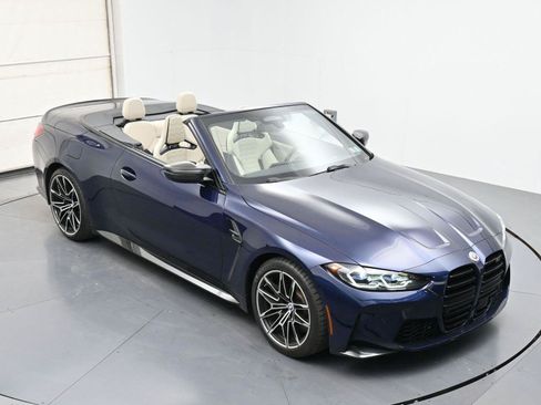 Used 2023 BMW M4 xDrive Competition AWD/4WD image 40