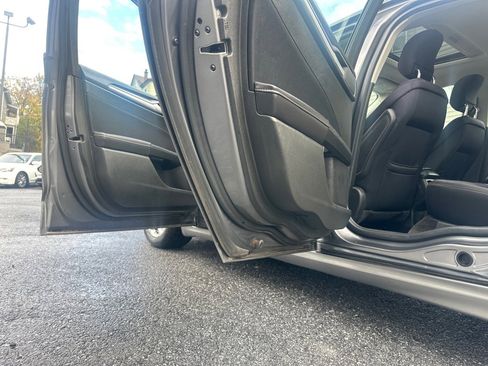 Used 2014 Ford Fusion SE image 10