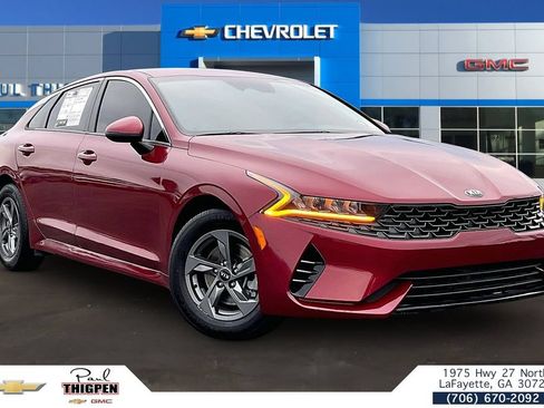 Used 2021 Kia K5 LXS FWD image 1