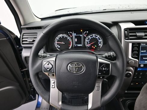 Used 2022 Toyota 4Runner Limited image 22