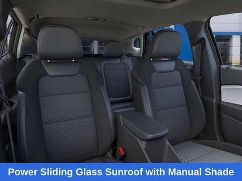 New 2026 Chevrolet Trax LT w/ Sunroof Package FWD image 17