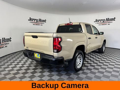 Used 2024 Chevrolet Colorado W/T RWD image 7