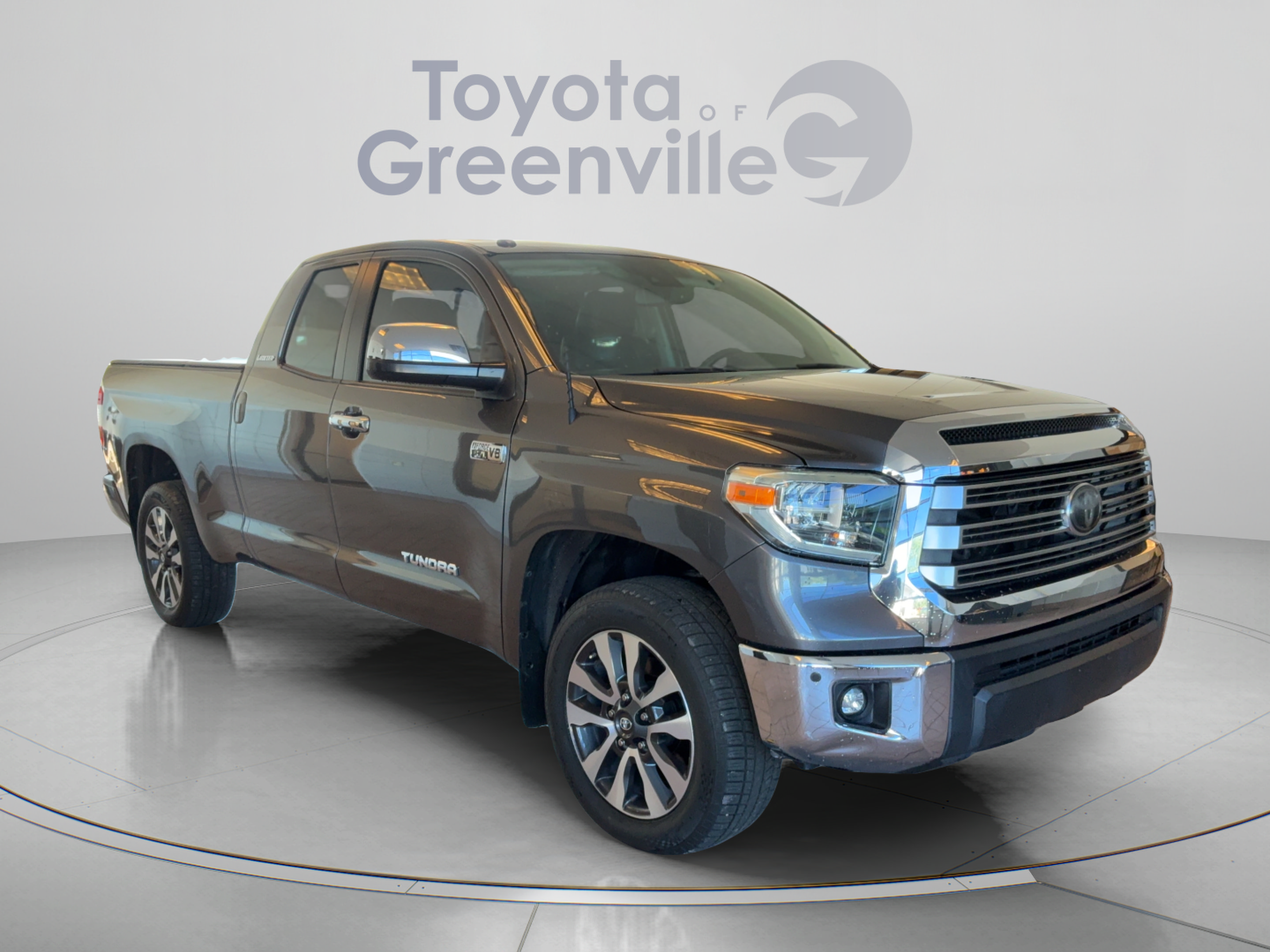 Used 2018 Toyota Tundra Limited w/ Limited Premium Package AWD/4WD image 8