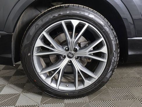 Used 2023 Audi Q8 Prestige w/ Prestige Package AWD/4WD image 24