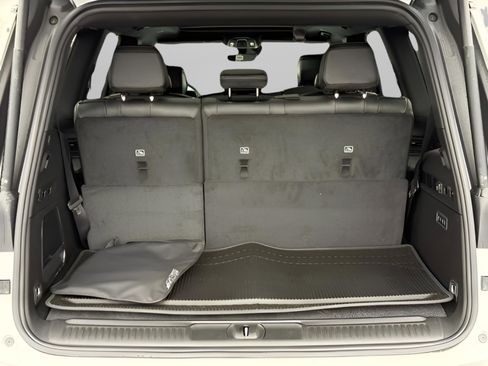 New 2026 Jeep Grand Wagoneer Limited AWD/4WD image 10