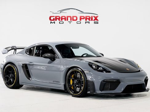 Used 2023 Porsche 718 Cayman GT4 RS RWD image 1