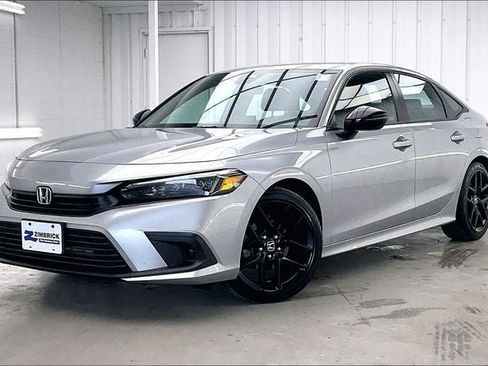 Certified 2024 Honda Civic Sport image 2