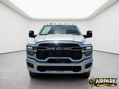 New 2026 RAM 3500 Tradesman AWD/4WD image 5
