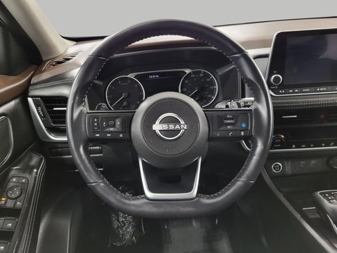 Used 2023 Nissan Rogue SV w/ SV Premium B Package AWD/4WD image 5