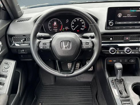Used 2025 Honda Civic Sport image 27