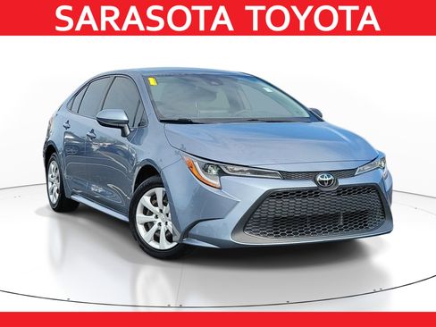 Used 2021 Toyota Corolla LE FWD image 1