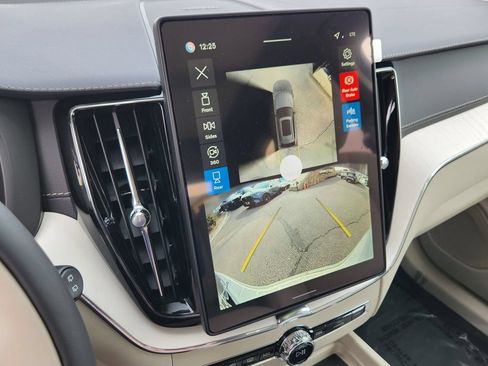 New 2026 Volvo XC60 B5 Ultra w/ Protection Package Premier AWD/4WD image 9