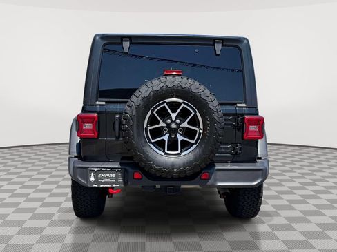 Used 2026 Jeep Wrangler Unlimited Rubicon AWD/4WD image 8