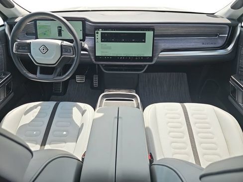Used 2022 Rivian R1T Adventure AWD/4WD image 10