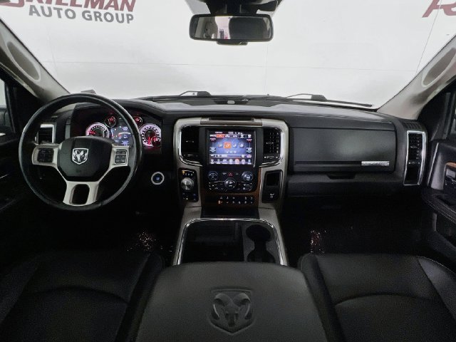 Used 2017 RAM 1500 Laramie w/ Convenience Group AWD/4WD image 25