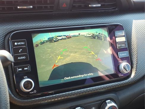 Used 2024 Nissan Kicks SV FWD image 8