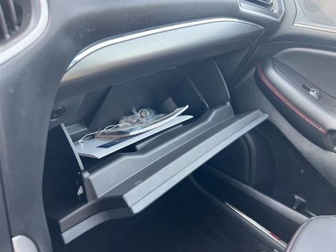 Certified 2024 Ford Edge ST-Line image 16