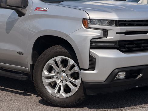 Used 2020 Chevrolet Silverado 1500 RST AWD/4WD image 3