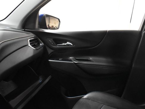 Used 2023 Chevrolet Equinox Premier FWD image 22