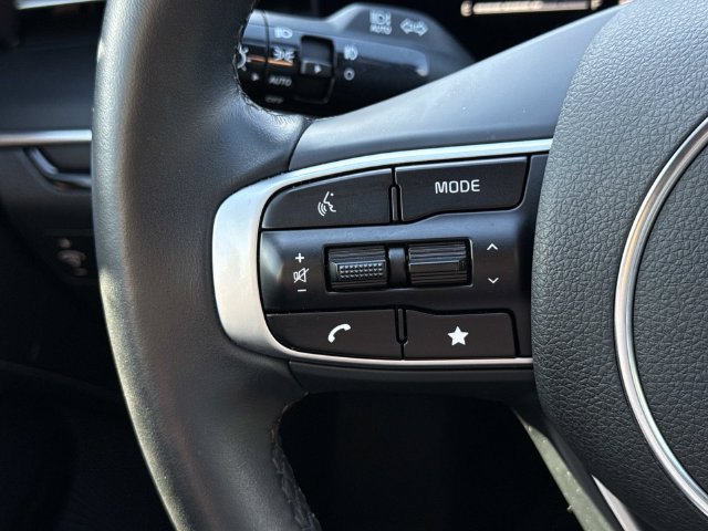 Used 2025 Kia K5 GT-Line AWD/4WD image 24