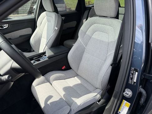 Used 2024 Volvo XC60 T8 Ultimate w/ Protection Package Premier AWD/4WD image 17
