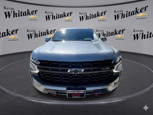 Certified 2024 Chevrolet Tahoe Z71 w/ Luxury Package AWD/4WD image 3