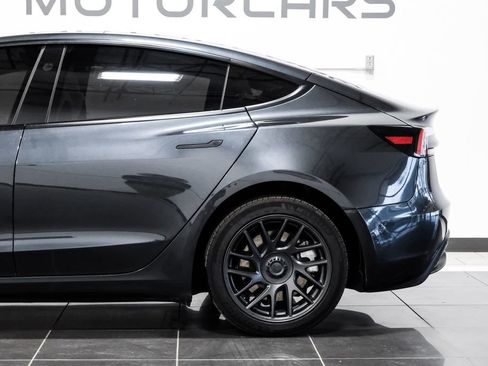 Used 2024 Tesla Model 3 Standard Range RWD image 14