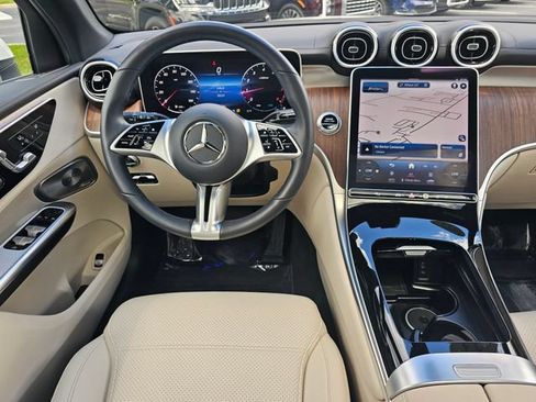 Certified 2023 Mercedes-Benz GLC 300 4MATIC image 30