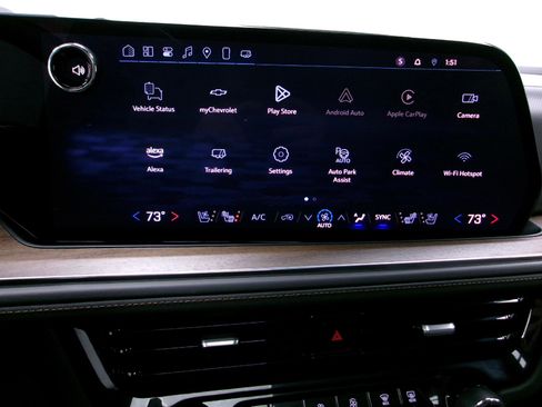 Certified 2025 Chevrolet Tahoe High Country w/ Sun And Tow Package image 4