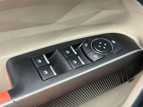 Used 2025 Ford Maverick Lariat w/ 4K Tow Package AWD/4WD image 24