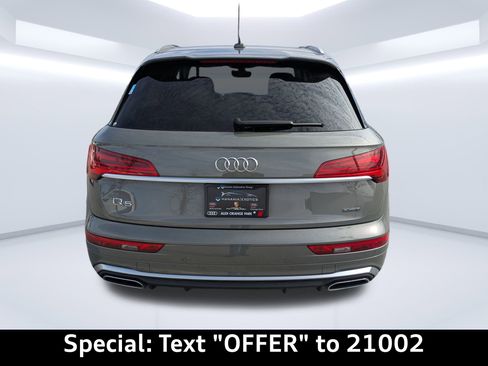 Certified 2024 Audi Q5 2.0T Premium Plus image 5