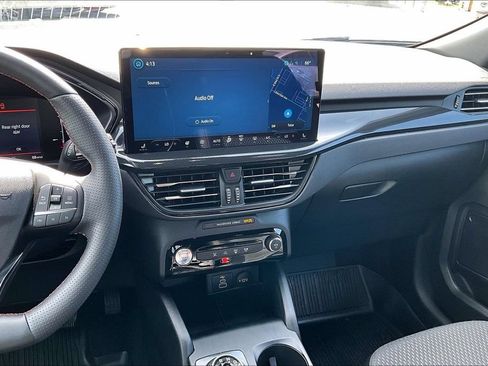 Used 2025 Ford Escape ST-Line w/ Tech Pack #1 FWD image 8