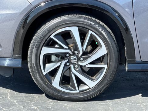 Used 2019 Honda HR-V Sport image 28