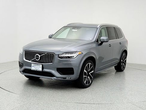 Used 2020 Volvo XC90 T6 Momentum w/ Protection Package image 1
