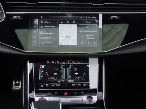 New 2026 Audi RS Q8 performance image 11