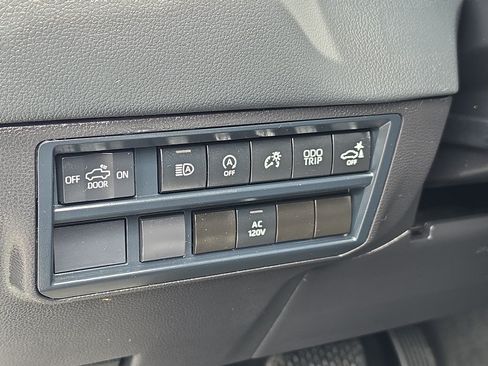 Certified 2026 Toyota Tundra Limited AWD/4WD image 24