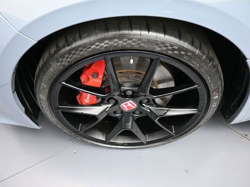 Used 2025 Honda Civic Type R image 14