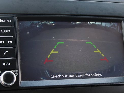 Used 2020 Nissan Frontier SV image 23