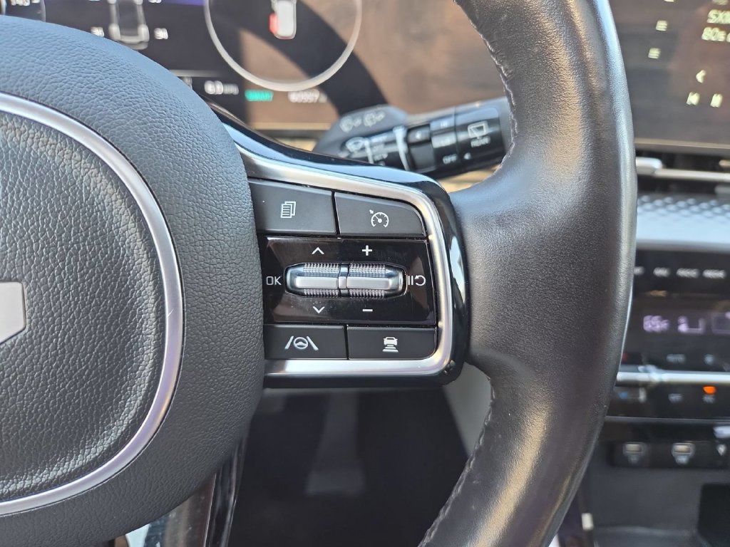 Used 2024 Kia Carnival SX Prestige FWD image 20