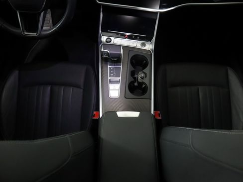 Certified 2021 Audi A7 e Premium Plus w/ Executive Package image 17