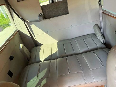 Used 2008 Freightliner Sprinter 3500 RWD image 16