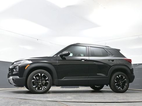 Used 2023 Chevrolet TrailBlazer LT w/ Convenience Package FWD image 55