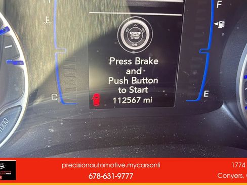 Used 2020 Chrysler Pacifica Touring-L FWD image 11