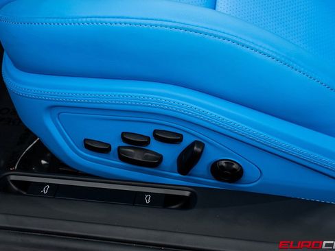 Used 2026 Porsche 911 GT3 RWD image 48