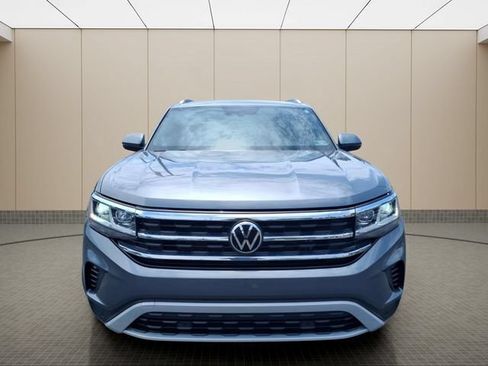 Used 2023 Volkswagen Atlas Cross Sport SE AWD/4WD image 3