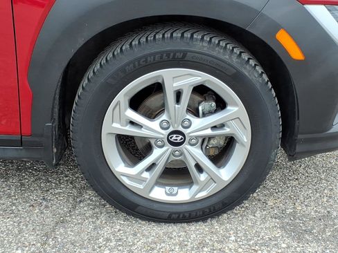 Used 2022 Hyundai Kona SEL w/ Cargo Package FWD image 10