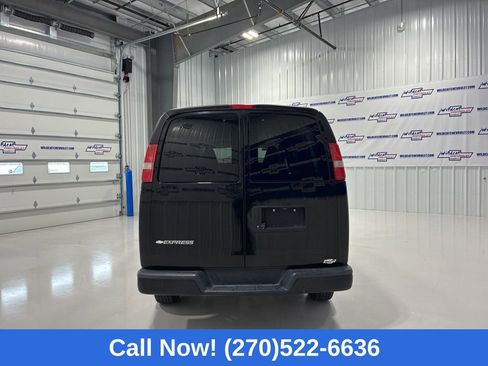 Used 2017 Chevrolet Express 2500 LS RWD image 5