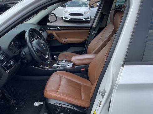 Used 2017 BMW X3 xDrive28i image 6