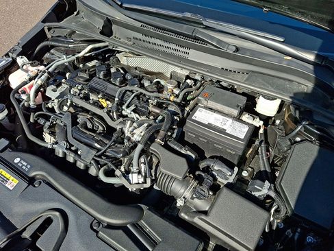 Used 2023 Toyota Corolla LE w/ Carpet Mat Package (TMS) FWD image 27